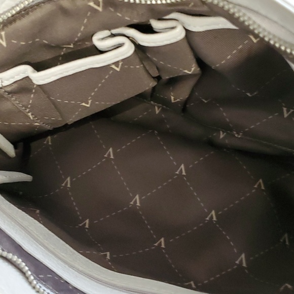 Vince camuto woman's large envelope leather gray silver purse shoulder b… - Picture 9 of 13